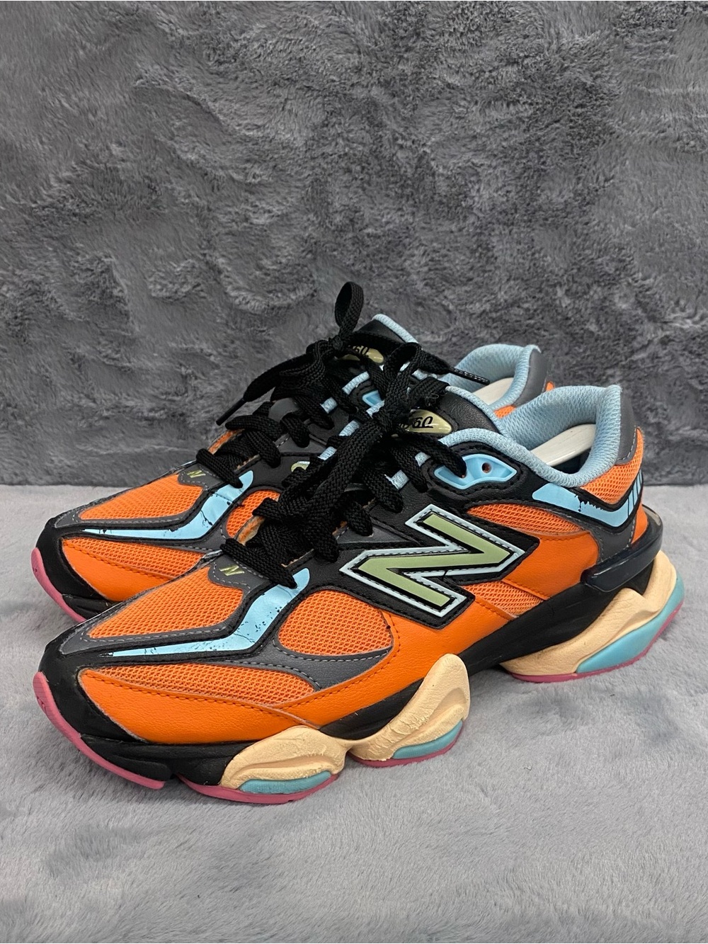 New Balance 9060 Women’s Size 9 Blue Orange Pink Sun Glow Mens 7.5 Sneakers